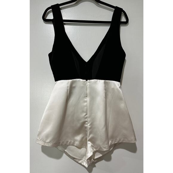 For Love and Lemons Drew Velvet Romper Black White Size Medium NWT Satin Shorts - Picture 10 of 16